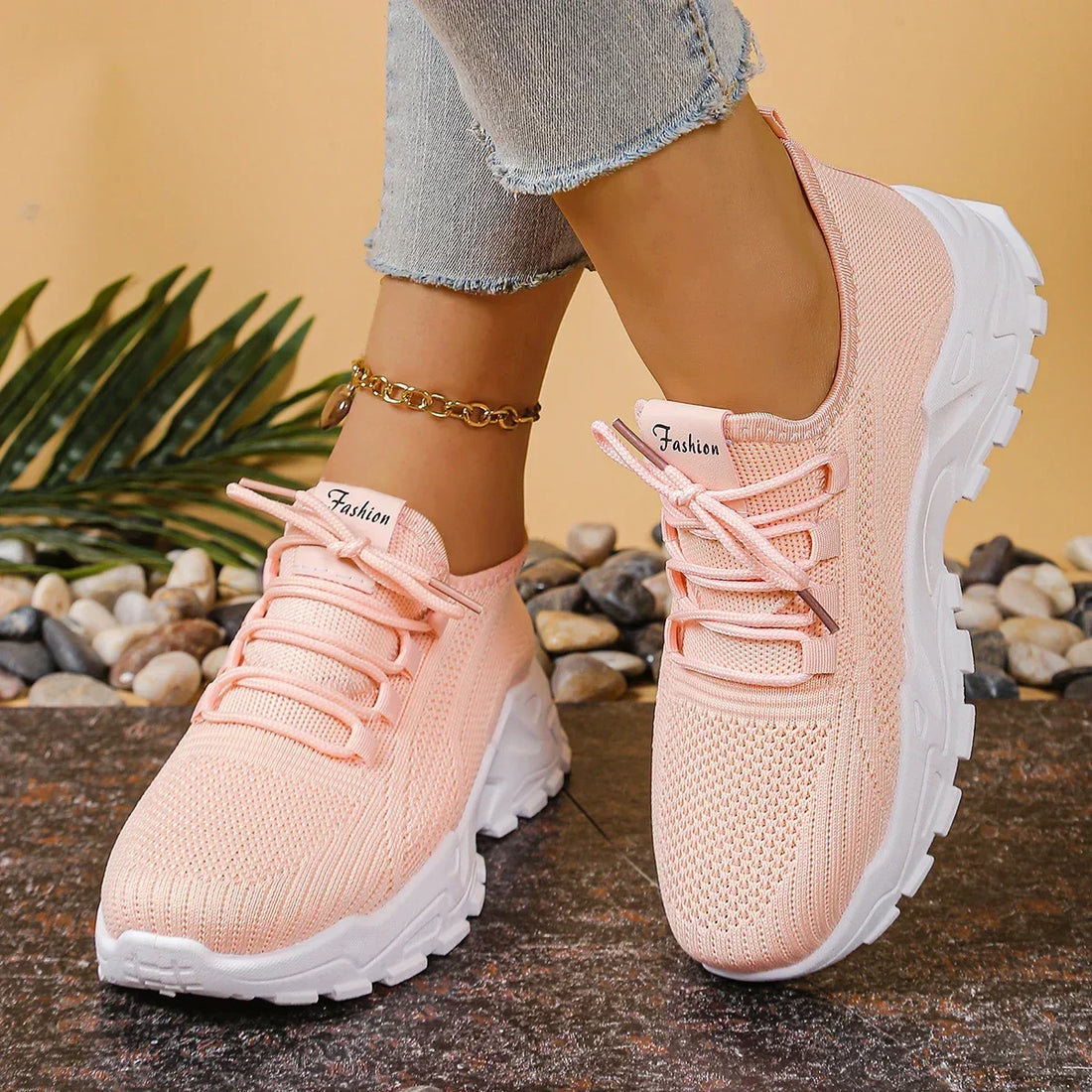 Elena - Everyday Sneaker
